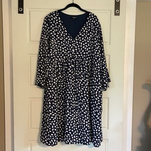Andreé by Unit Navy/White Dot Dress -NWOT